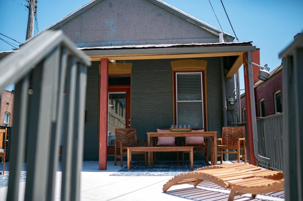 115 N Main Huge 2 Bedroom Unit On Main Street Saint Charles Esterno foto